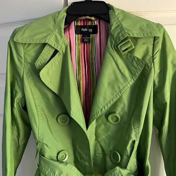Spring jacket - Picture 2 of 7